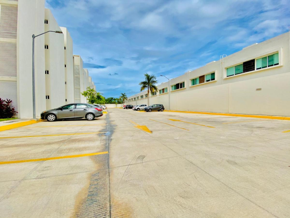 Encanto Con 2 Habitaciones En Long Island Cancún Eksteriør billede